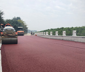 花园小区楼盘路面施工